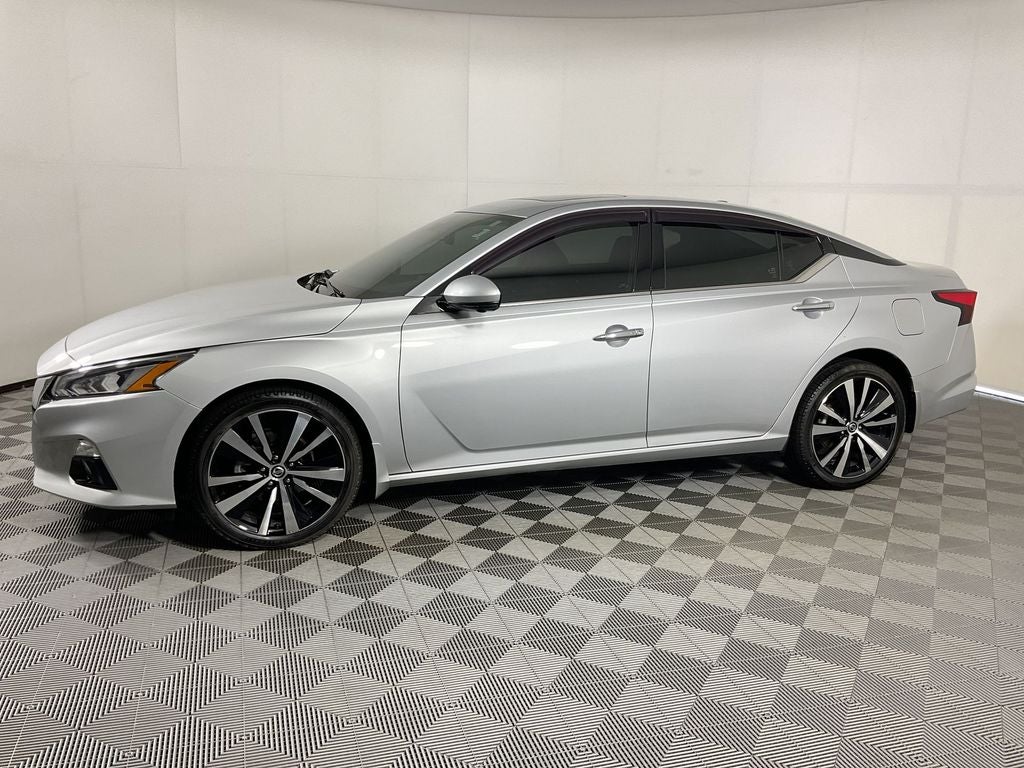 2021 Nissan Altima 2.5 Platinum