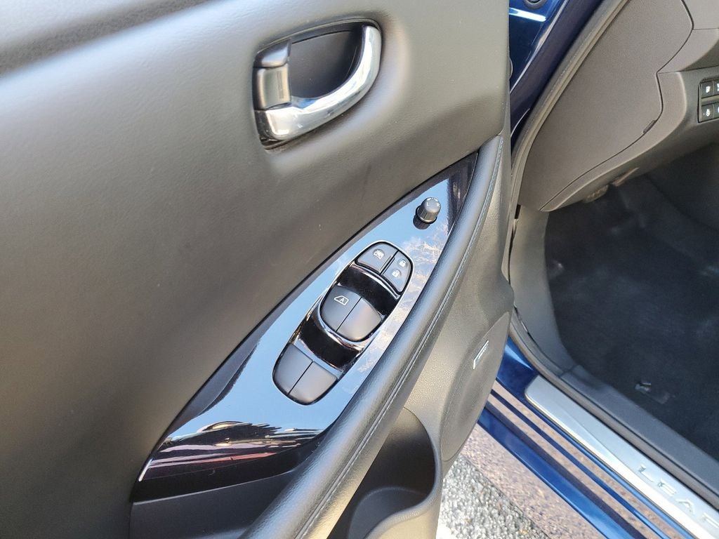 2020 Nissan LEAF SL Plus