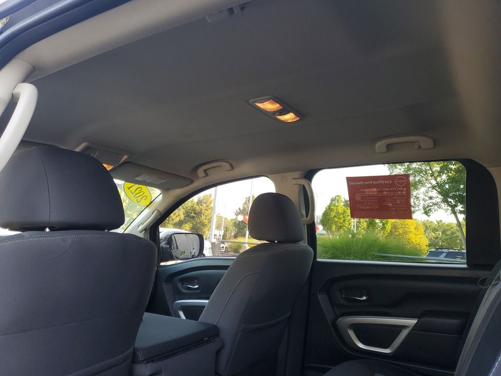 2021 Nissan Titan SV