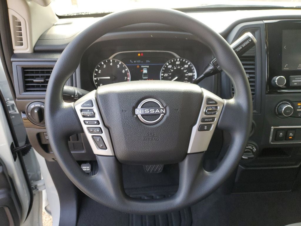 2024 Nissan Titan SV