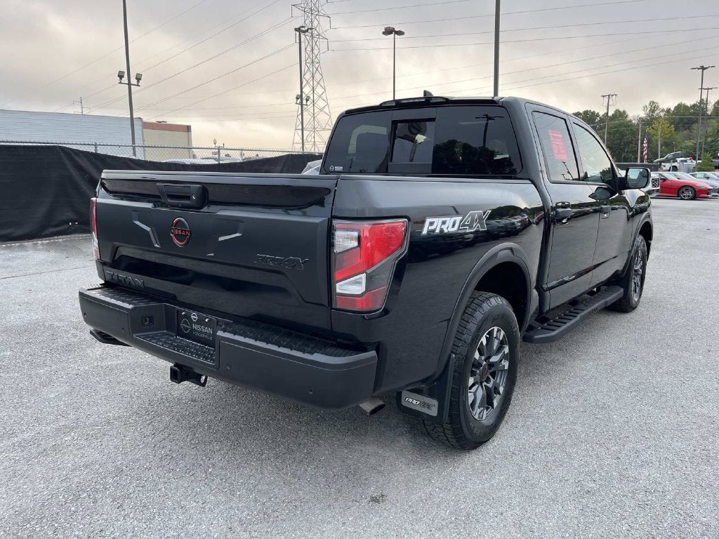 2024 Nissan Titan PRO-4X