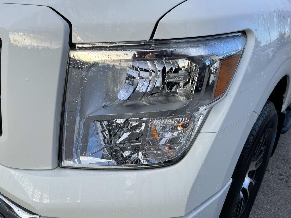 2024 Nissan Titan SV