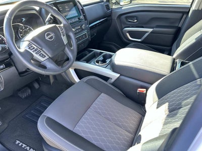 2024 Nissan Titan SV