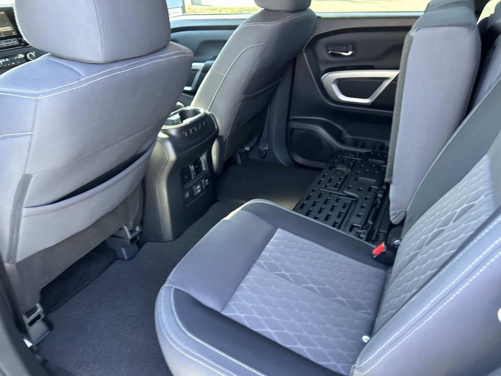 2024 Nissan Titan SV