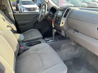 2016 Nissan Frontier SV