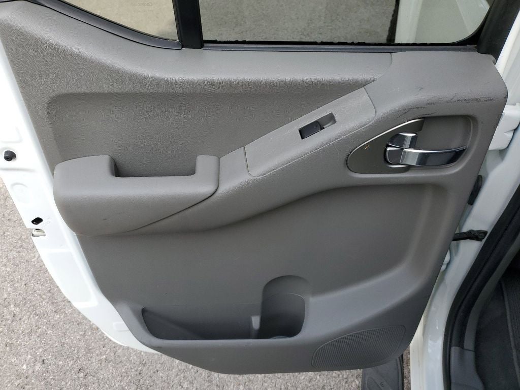 2020 Nissan Frontier SV