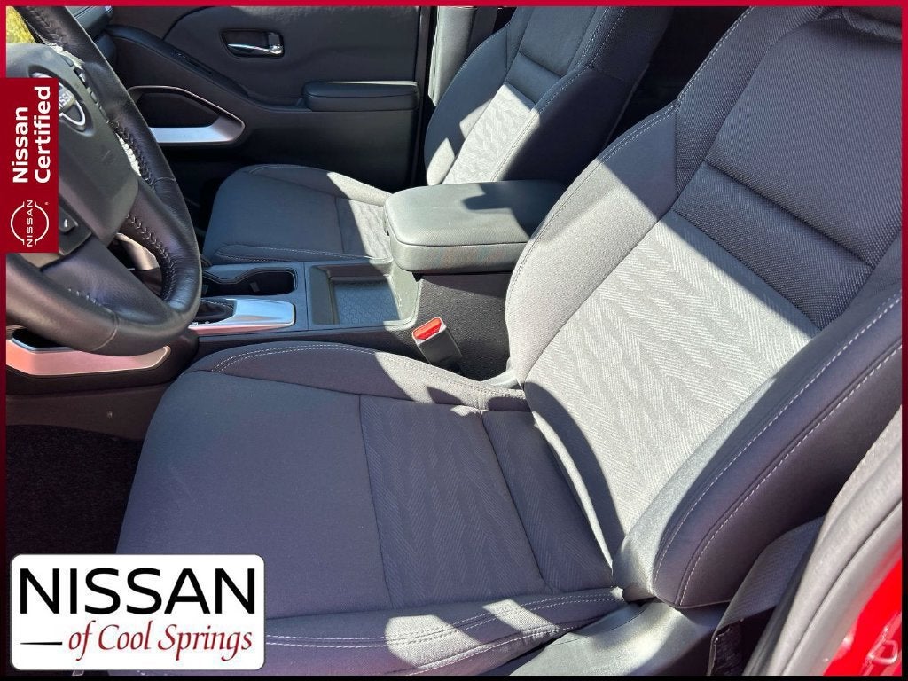 2024 Nissan Frontier SV