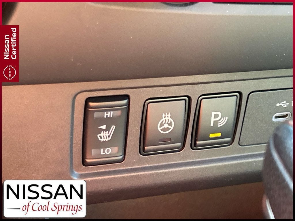 2024 Nissan Frontier SV