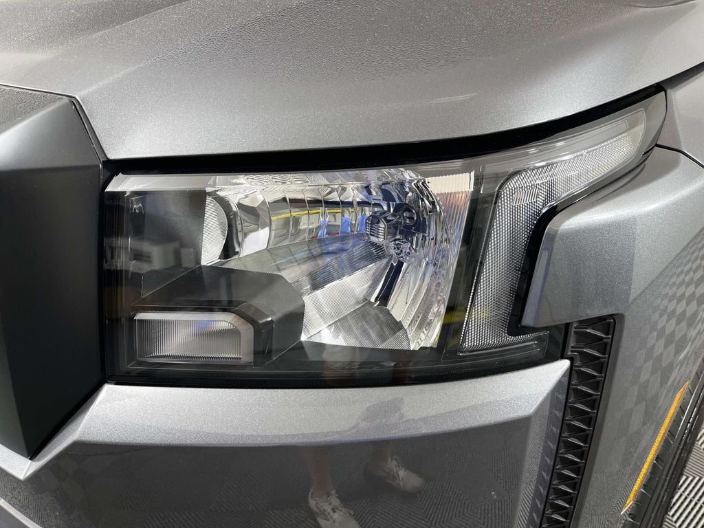 2023 Nissan Frontier S