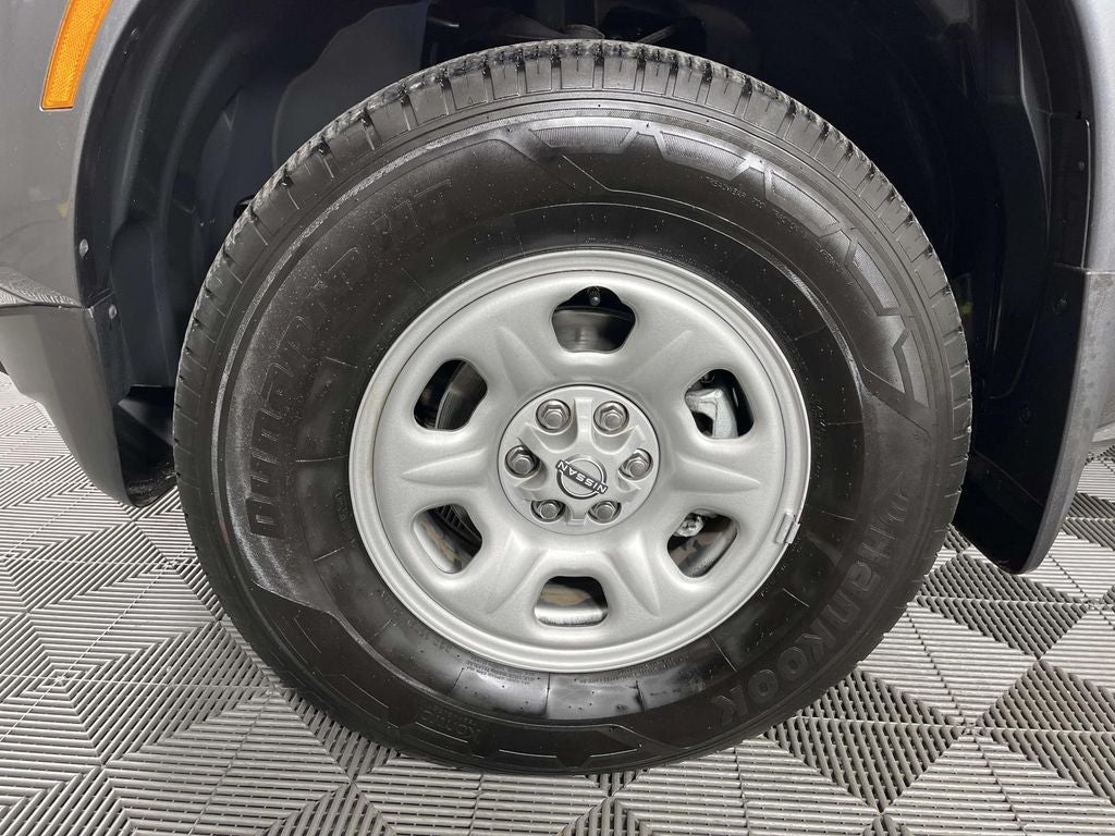 2023 Nissan Frontier S