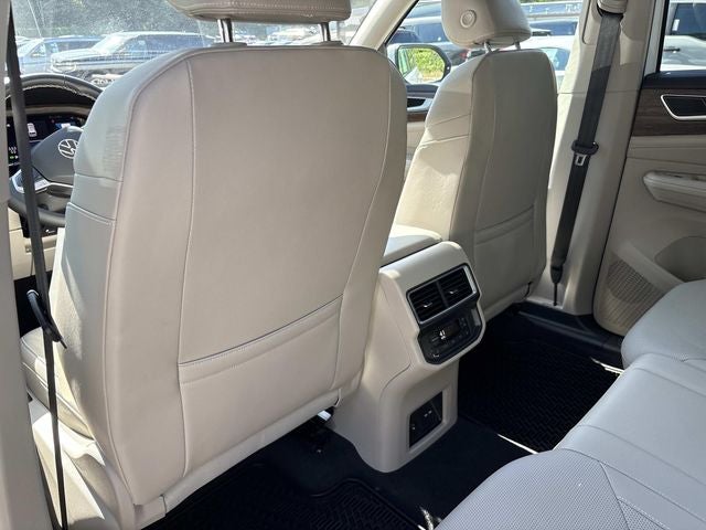 2025 Volkswagen Atlas 2.0T SEL
