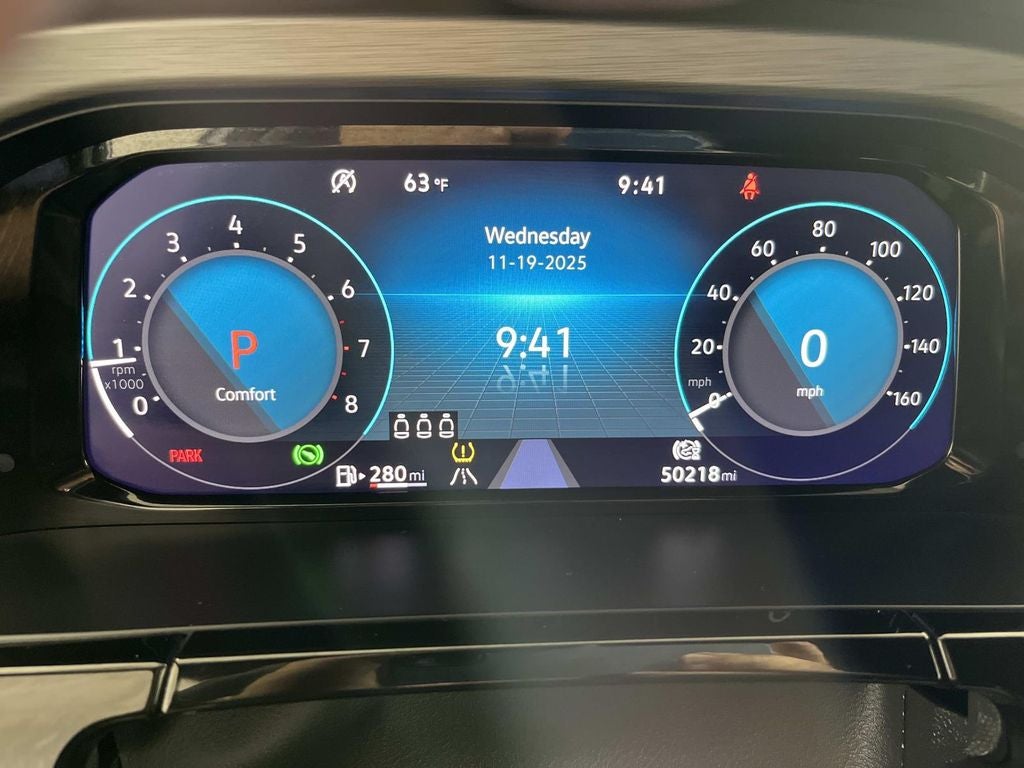 2024 Volkswagen Atlas Cross Sport 2.0T SE w/Technology