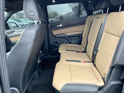 2023 Volkswagen Atlas Cross Sport 2.0T SE w/Technology