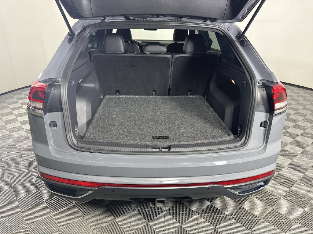 2022 Volkswagen Atlas Cross Sport 3.6L V6 SE w/Technology