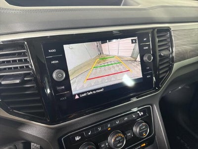 2022 Volkswagen Atlas Cross Sport 3.6L V6 SE w/Technology