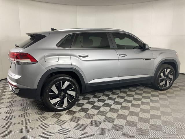 2024 Volkswagen Atlas Cross Sport 2.0T SE w/Technology