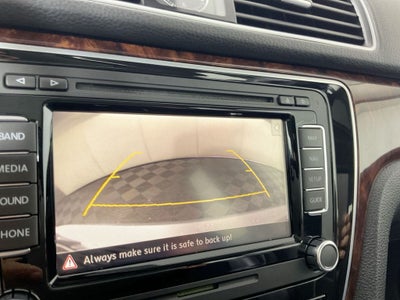 2013 Volkswagen Passat 2.5 SEL Premium