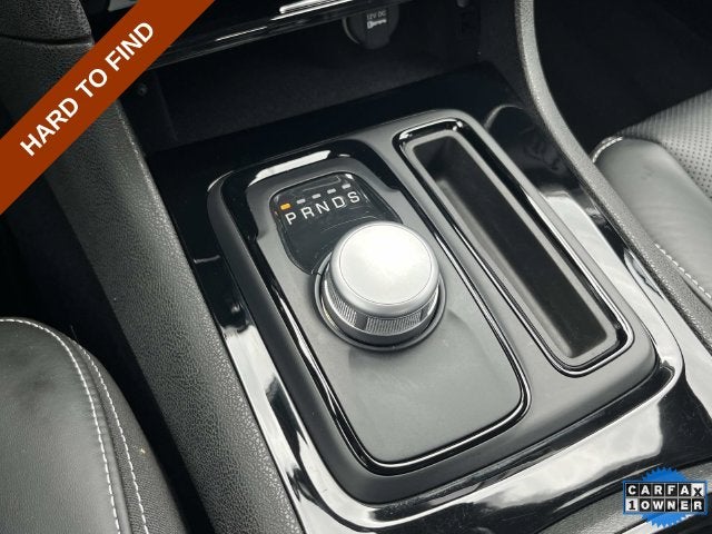 2022 Chrysler 300 S