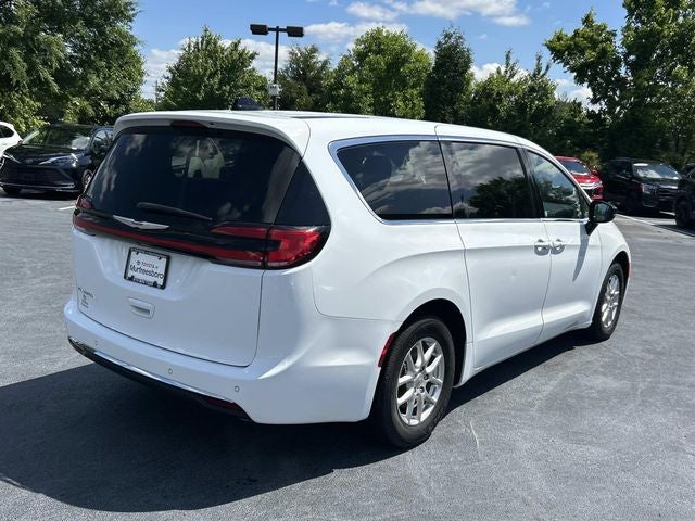 2024 Chrysler Pacifica Touring L