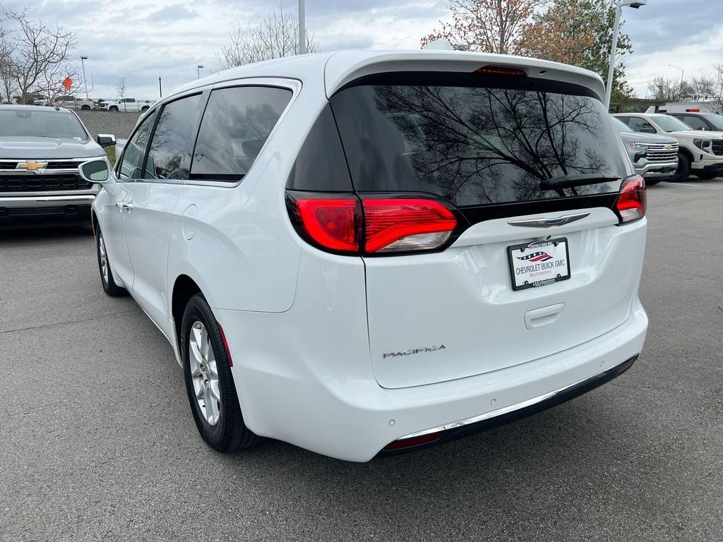 2020 Chrysler Pacifica Touring