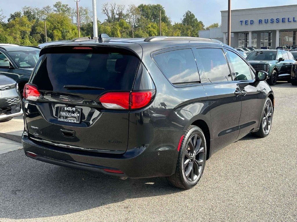 2020 Chrysler Pacifica Limited