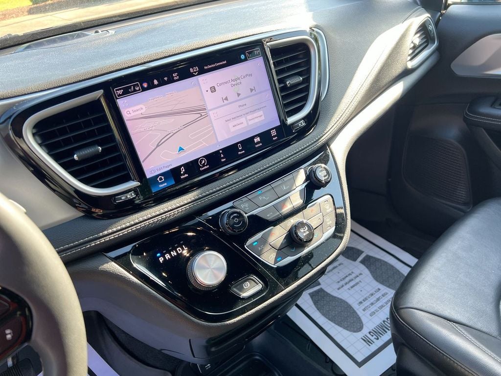 2022 Chrysler Pacifica Hybrid Touring L