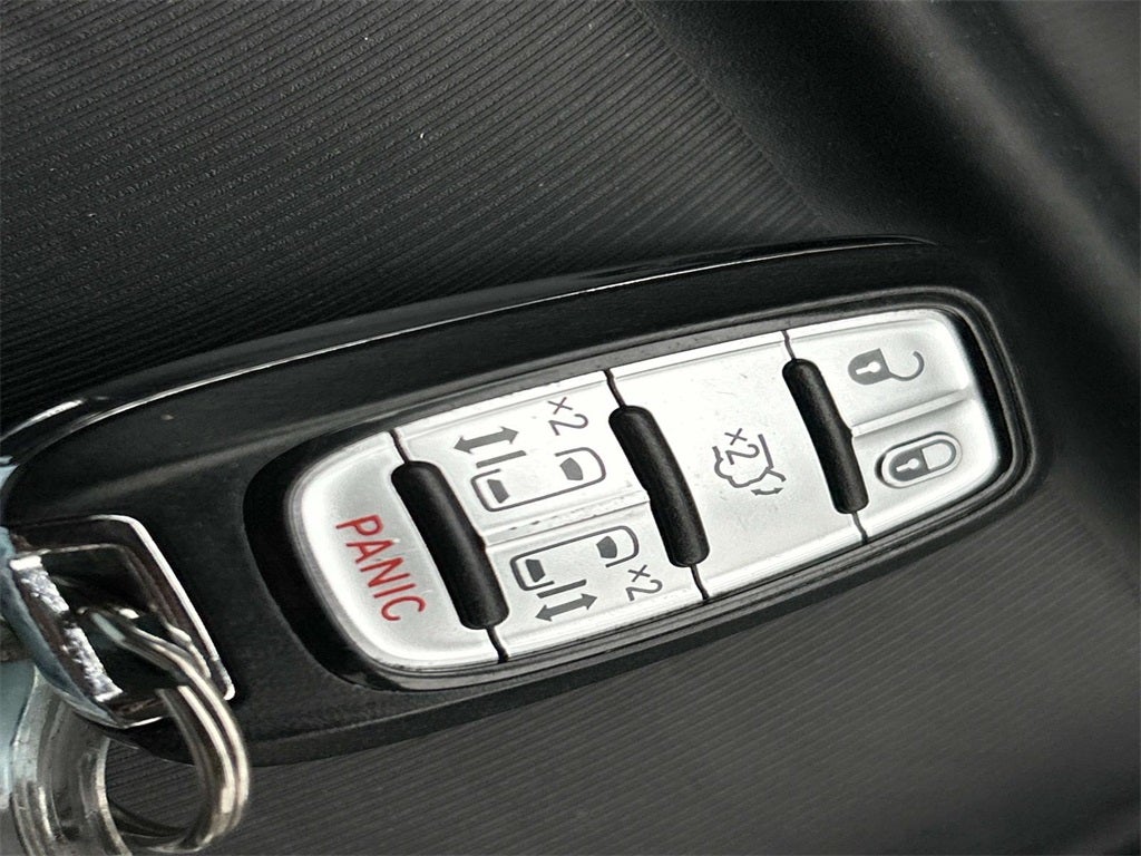 2020 Chrysler Pacifica Hybrid Touring L