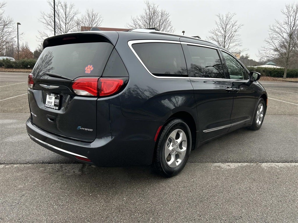 2020 Chrysler Pacifica Hybrid Touring L