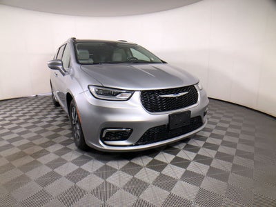 2021 Chrysler Pacifica Hybrid Touring L