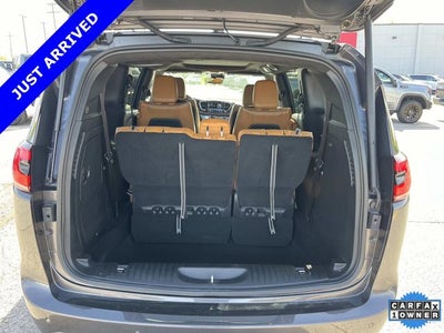 2023 Chrysler Pacifica Hybrid Pinnacle