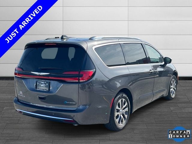 2023 Chrysler Pacifica Hybrid Pinnacle