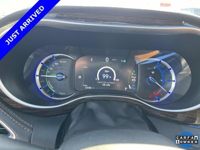 2023 Chrysler Pacifica Hybrid Pinnacle