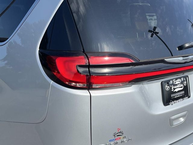 2024 Chrysler Pacifica Pinnacle