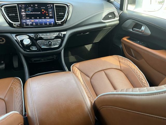 2024 Chrysler Pacifica Pinnacle