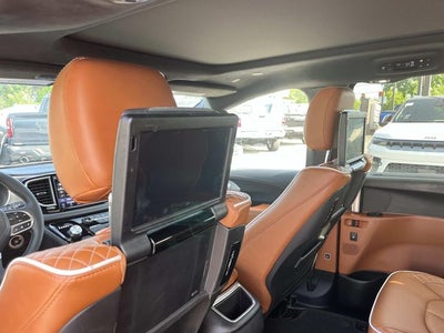 2024 Chrysler Pacifica Pinnacle