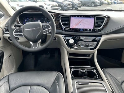 2022 Chrysler Pacifica Hybrid Limited