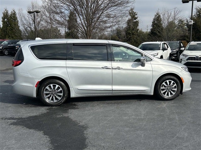 2022 Chrysler Pacifica Hybrid Limited