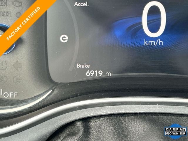 2025 Chrysler Pacifica Hybrid Select