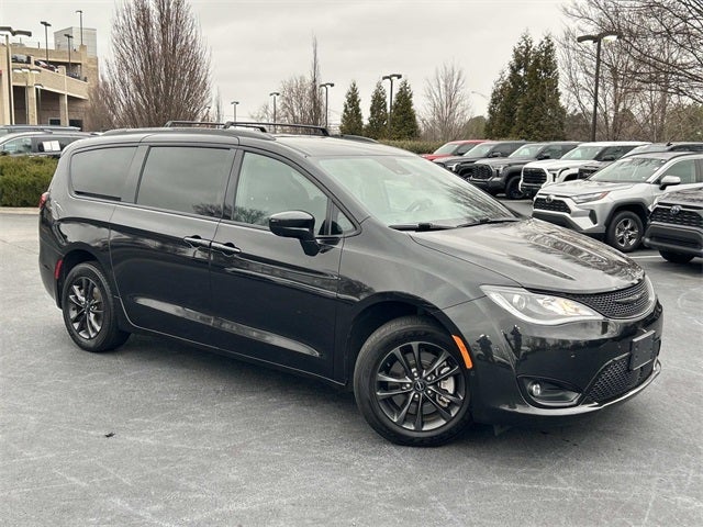 2020 Chrysler Pacifica Launch Edition