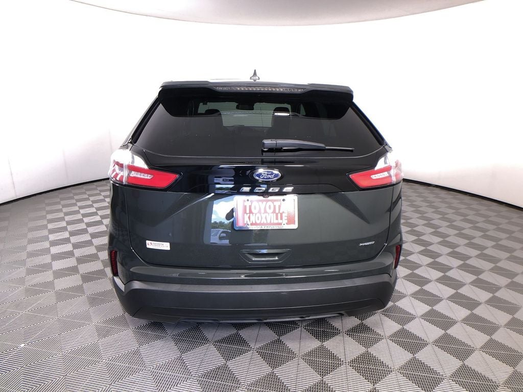 2023 Ford Edge SE