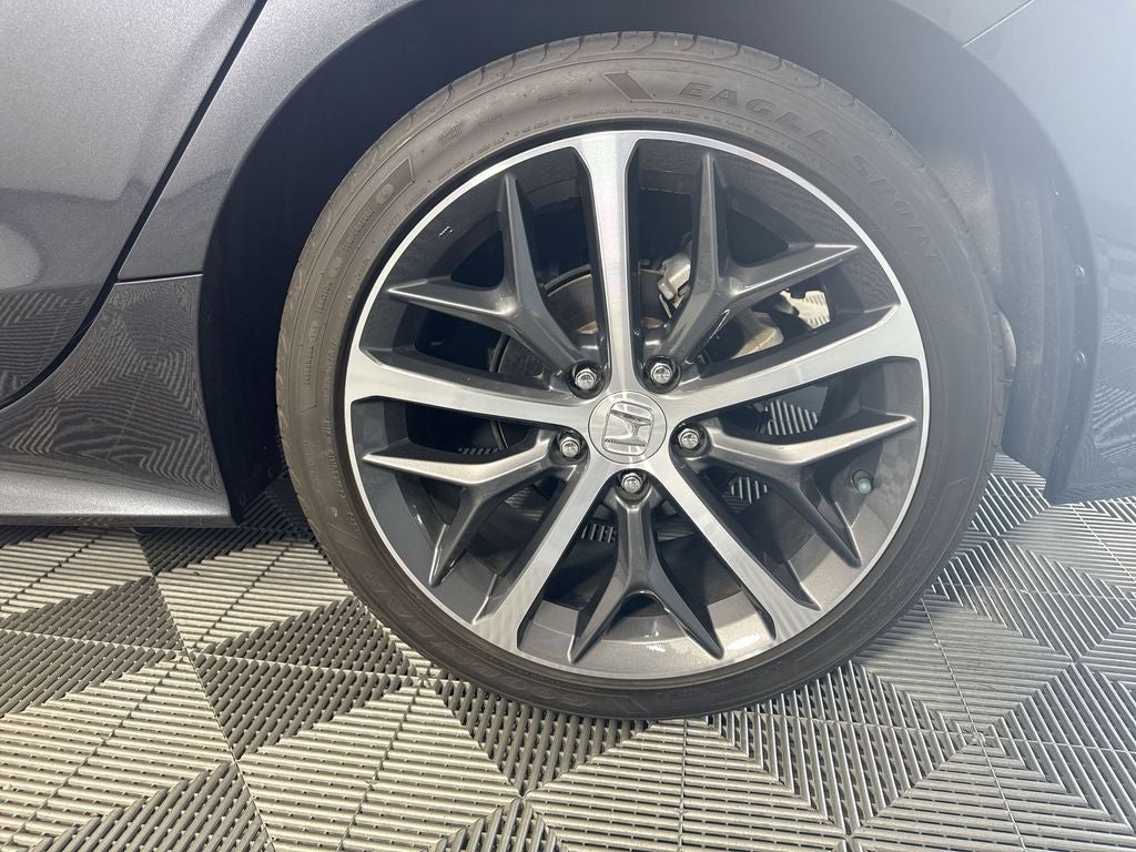 2022 Honda Civic Touring