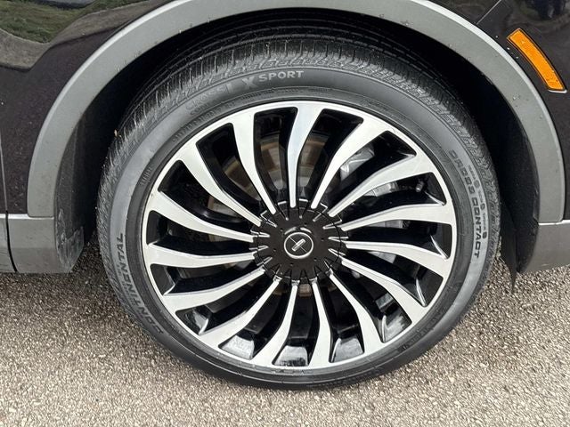 2023 Lincoln Nautilus Black Label