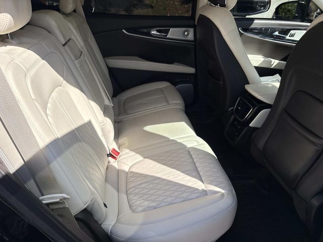2022 Lincoln Nautilus Black Label