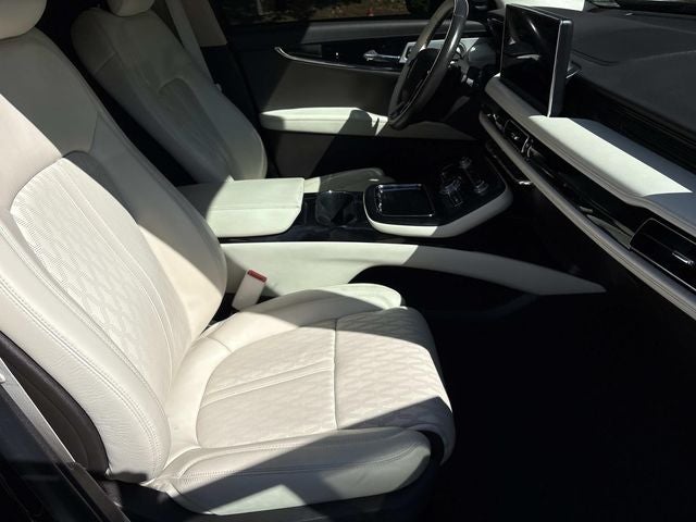 2022 Lincoln Nautilus Black Label