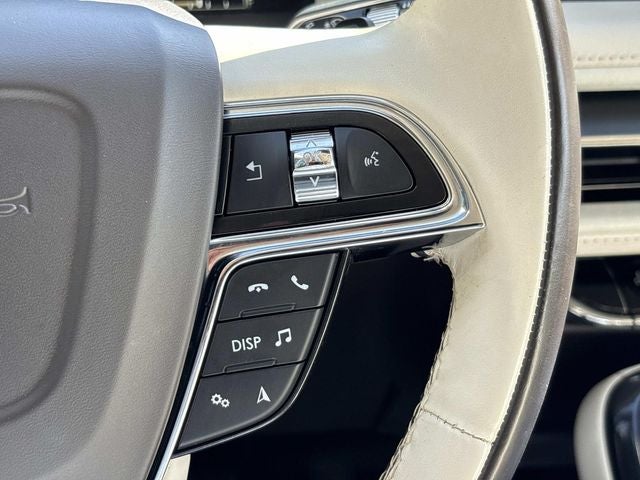 2022 Lincoln Nautilus Black Label