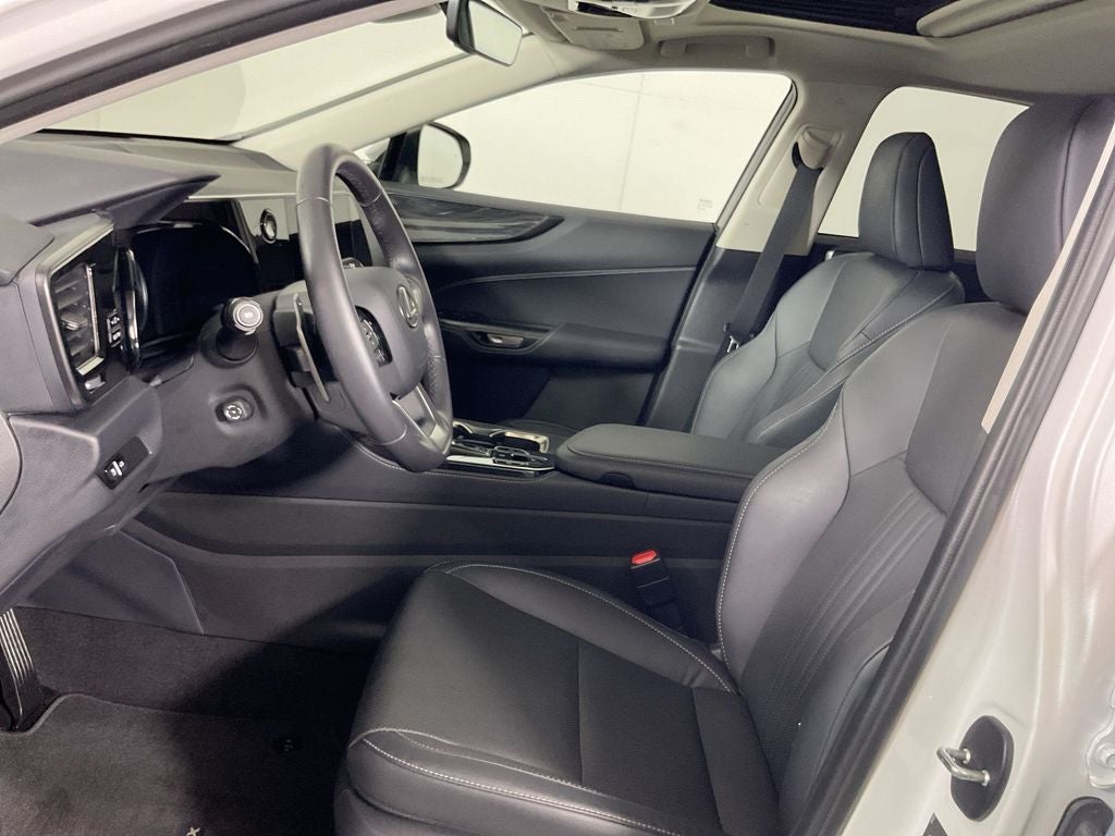 2025 Lexus NX 250 Premium