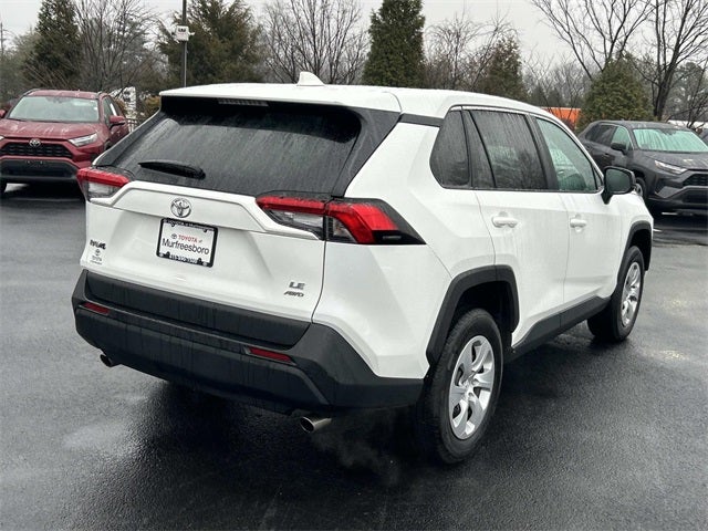 2024 Toyota RAV4 LE
