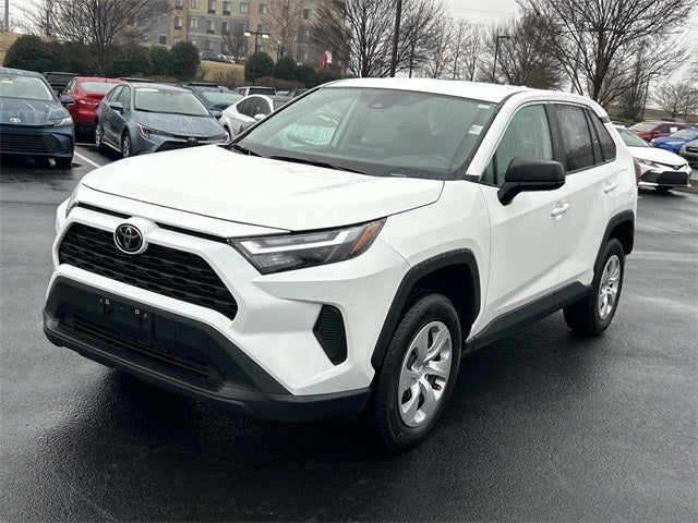 2024 Toyota RAV4 LE