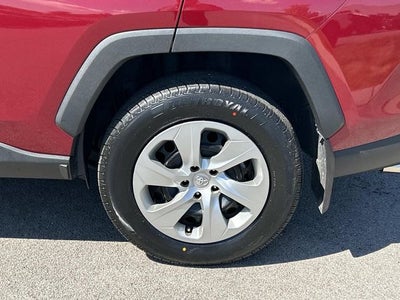 2022 Toyota RAV4 LE