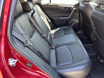 2022 Toyota RAV4 LE